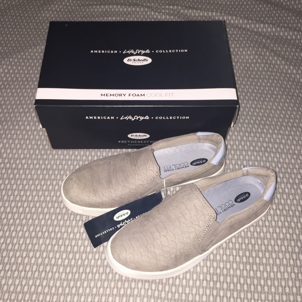 NWT Dr. Scholl's - Grey Memory Foam Shoes